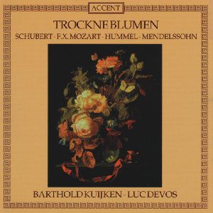 Trockne Blumen - Flötenmusik aus der 1. Hälfte des 19. Jh. / Accent Trockne Blumen - Flötenmusik aus der 1. Hälfte des 19. Jh. / Accent