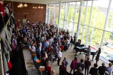 Ansturm bei der Bürgerchorgründung, Foto: Michaela Krimmer