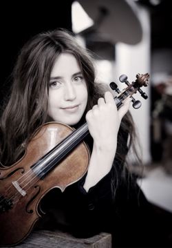 Vilde Frang, Foto: Marco Borggreve Warner Classics