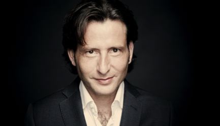 Gustavo Gimeno, Foto: Marco Borggreve
