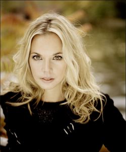 Mojca Erdmann, Foto: Felix Broede