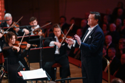 Christian Thielemann und die Sächsische Staatskapelle, Foto: Matthias Creutziger
