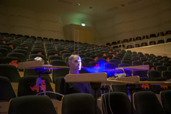 Dummy Oleg im Parkett, Foto: Simeon Klein