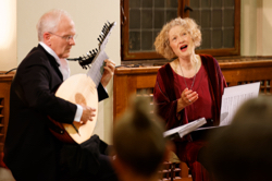 Emma Kirkby und Jakob Lindberg, Foto: Corinna Kroll