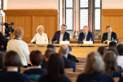 Pressekonferenz zum Deutschen Chorfest 2025 (v.l.n.r.) Dr. Julia Lehner, Markus Söder, Christian Wulff und Marcus König, Foto: Giulia Iannicelli