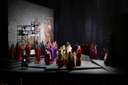 Szene aus Puccinis Tosca an der Semperoper Dresden. Foto: Jochen Quast