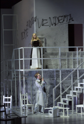 Szene aus der Oper Romeo und Julia von Riccardo Zandonai am Theater Hof. Foto: H. Dietz Fotografie