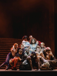 Szene aus dem Musical Chicago, Foto: Marco Sommer / Volksoper Wien
